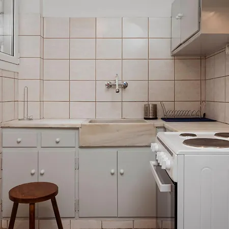 Charming 1bd In