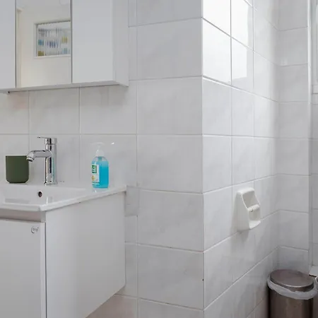 Charming 1bd In * Athens